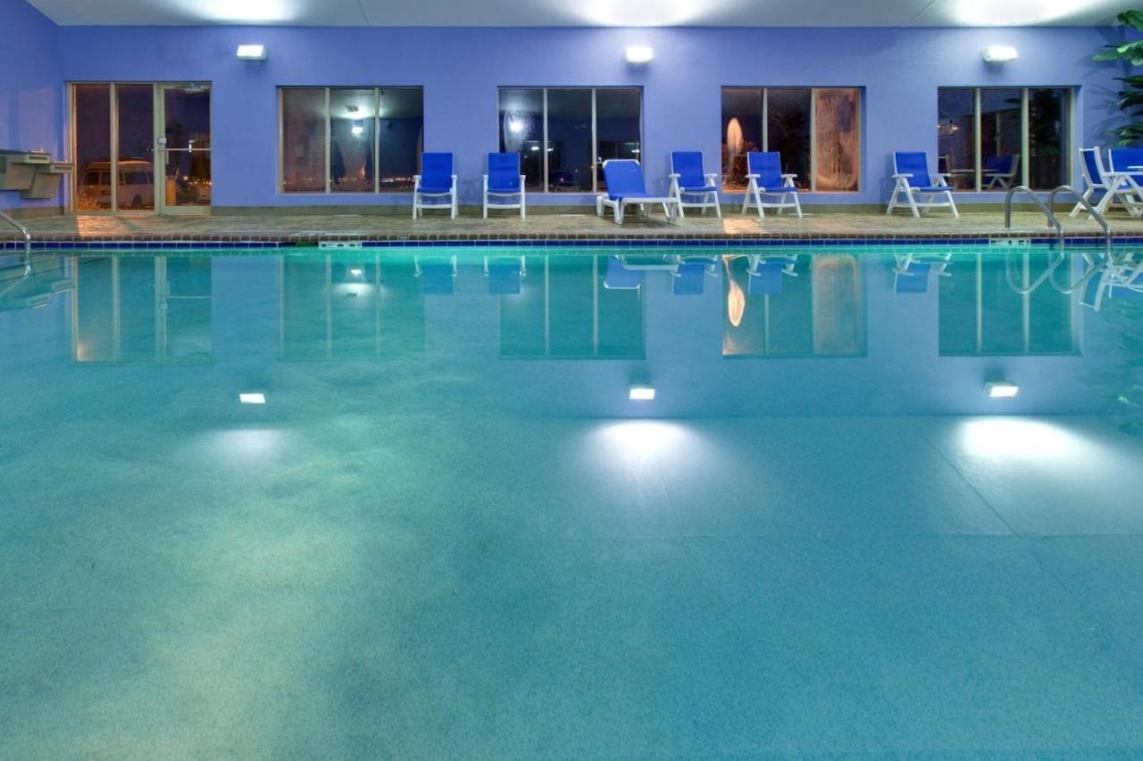Holiday Inn Express Hotel & Suites Pleasant Prairie-Kenosha By Ihg Zewnętrze zdjęcie